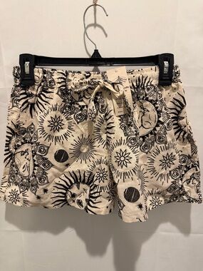 NWT Kathmandu Beige & Black Sun-Moon Print Drawstring Shorts size M.boho,hippie